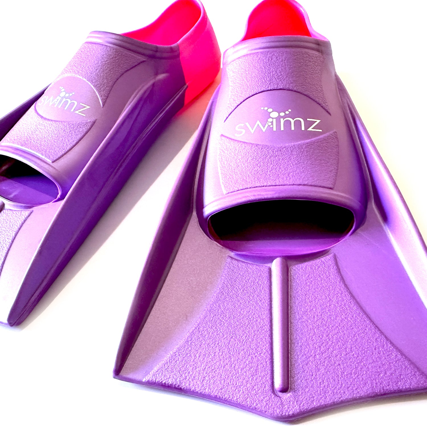 Swimz Short Blade Silicone Training Fins - Purple / Pink